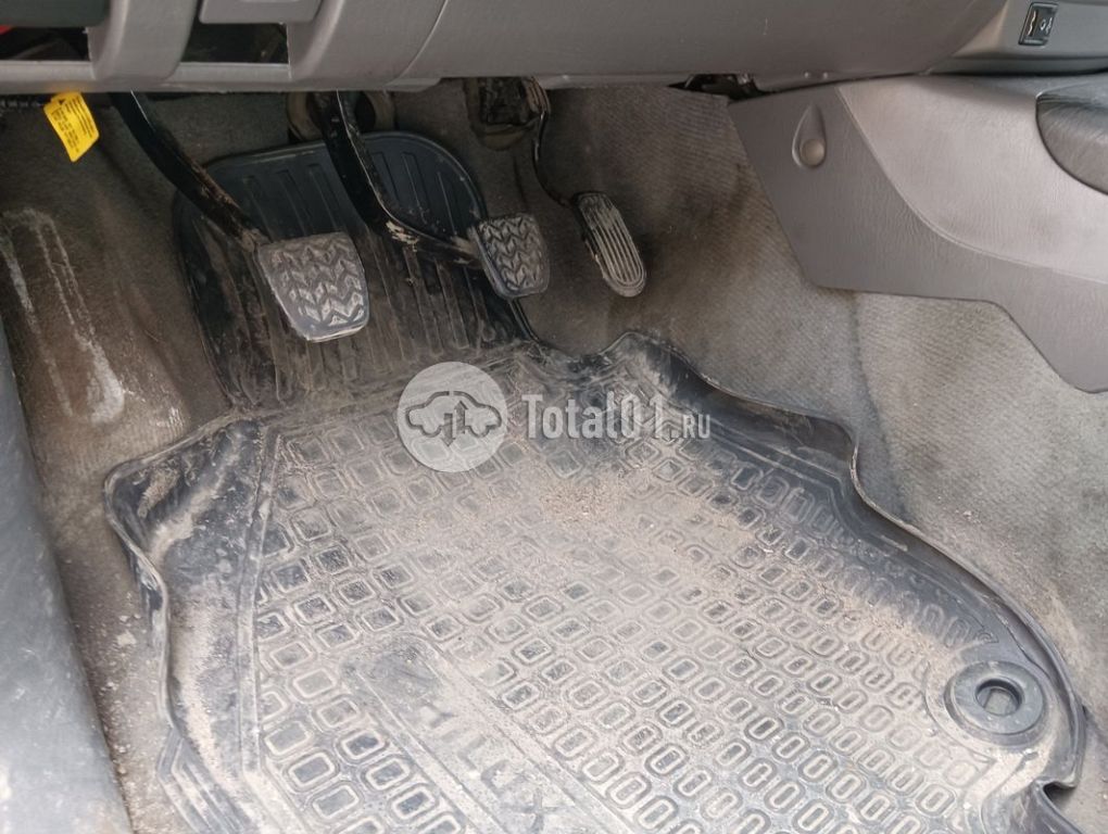 Фото Toyota Hilux 104