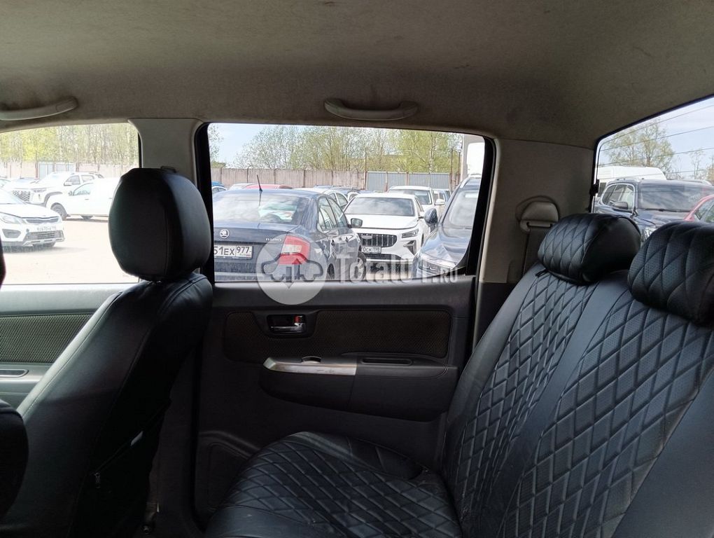 Фото Toyota Hilux 124