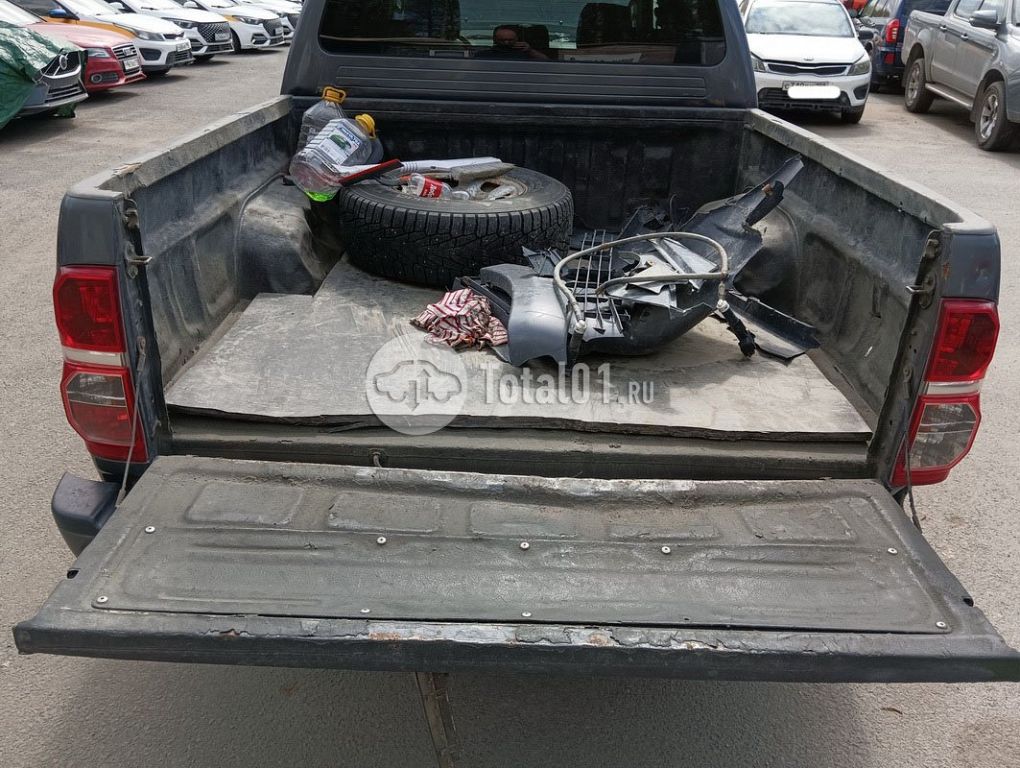 Фото Toyota Hilux 132