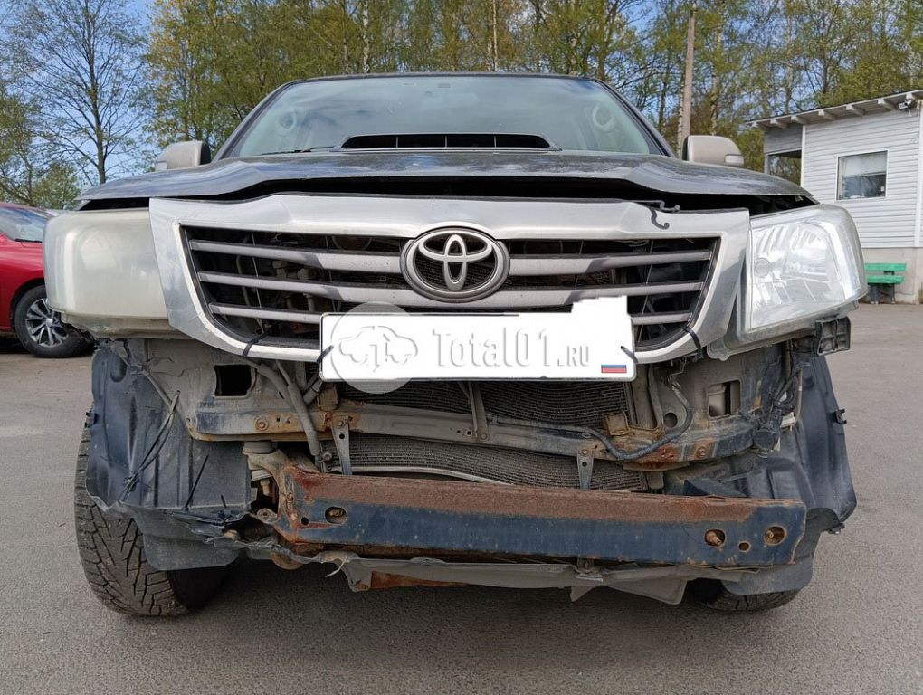 Фото Toyota Hilux 178