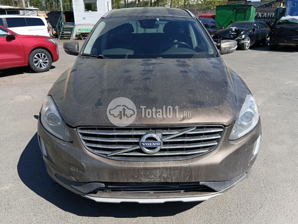 Фото Volvo XC60 4