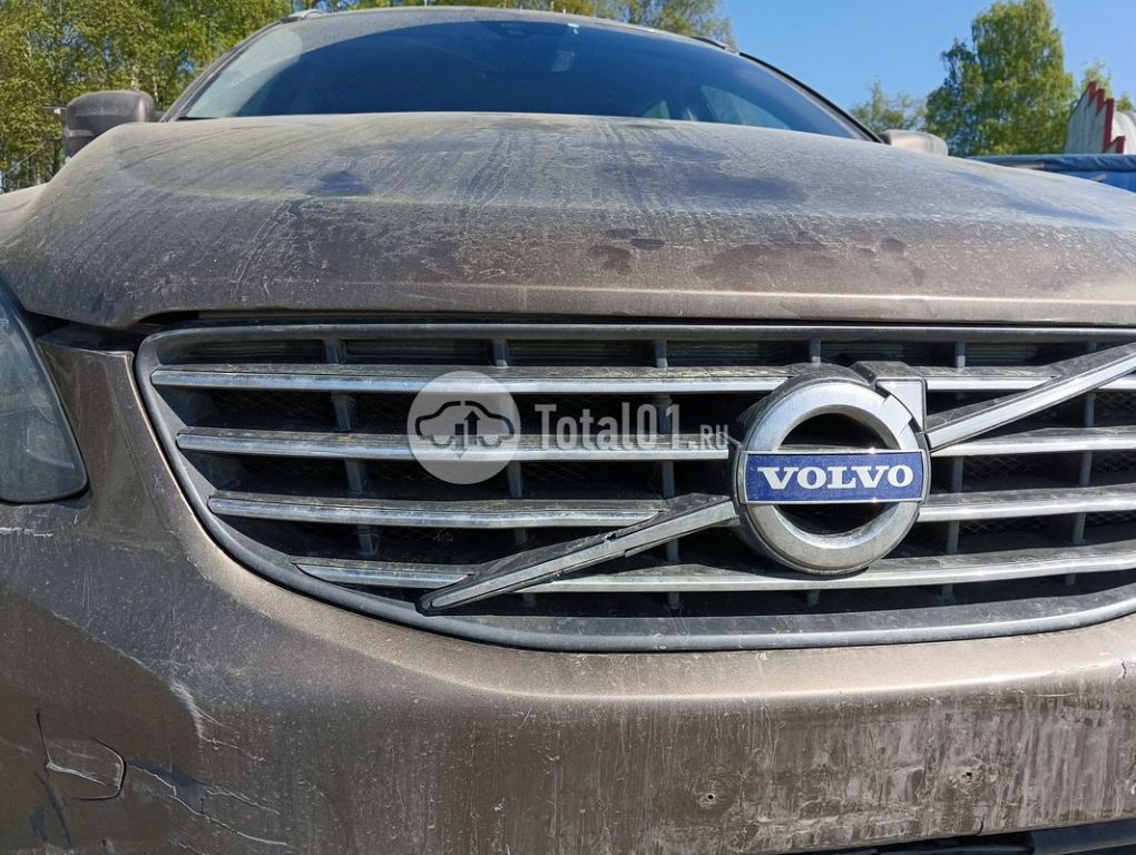 Фото Volvo XC60 8