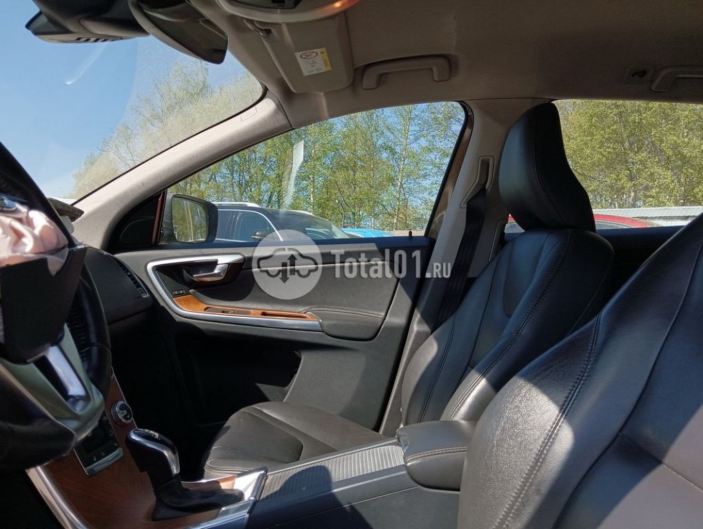 Фото Volvo XC60 62