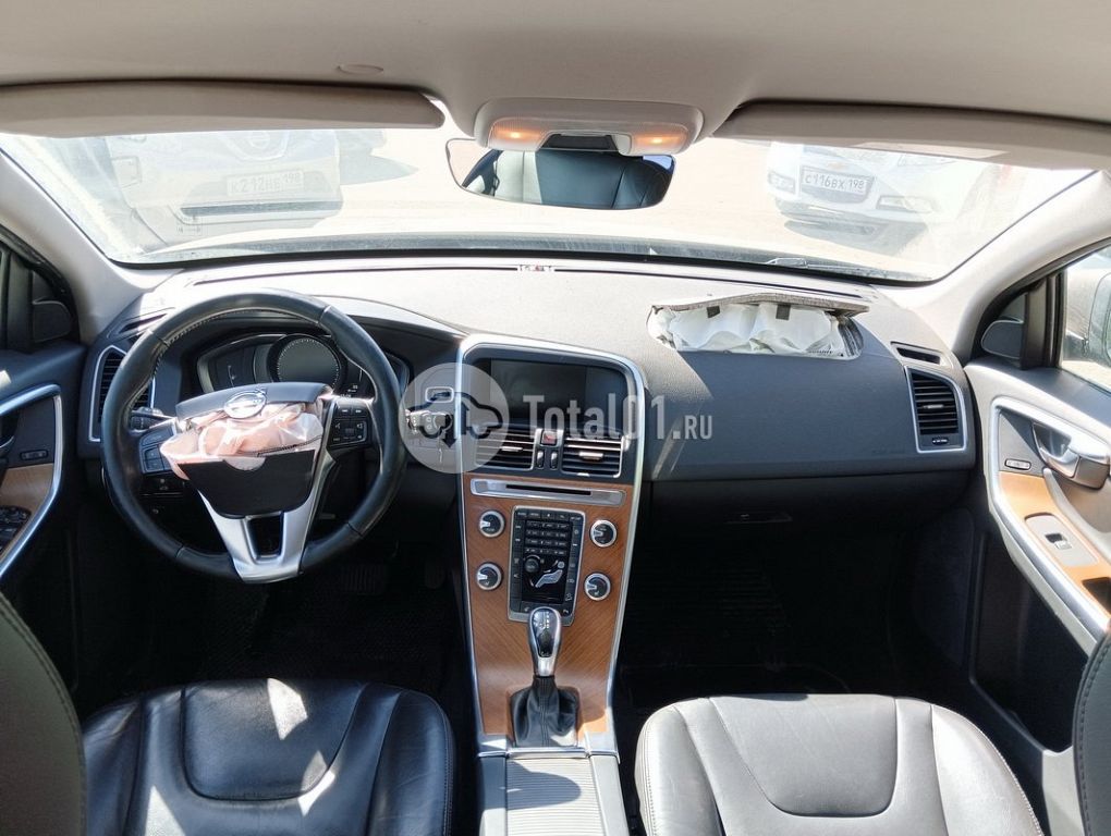 Фото Volvo XC60 84
