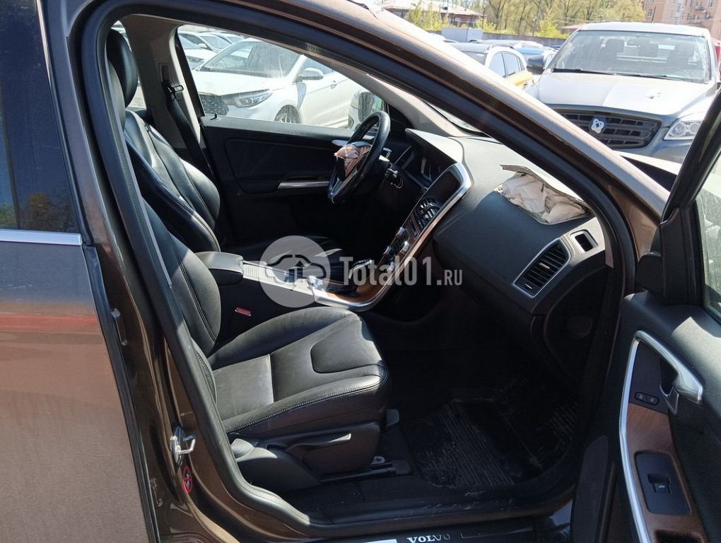 Фото Volvo XC60 124
