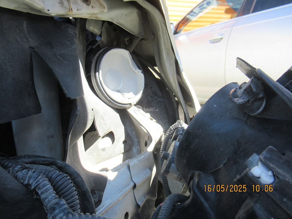 Фото Toyota Brevis 144
