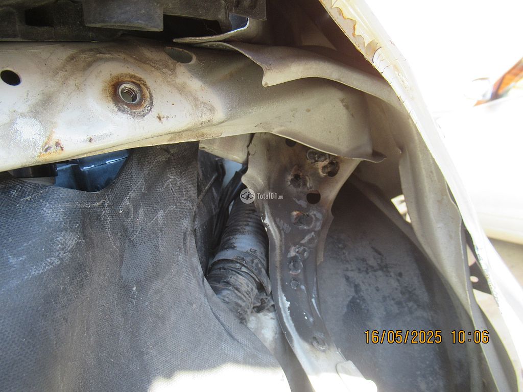 Фото Toyota Brevis 146
