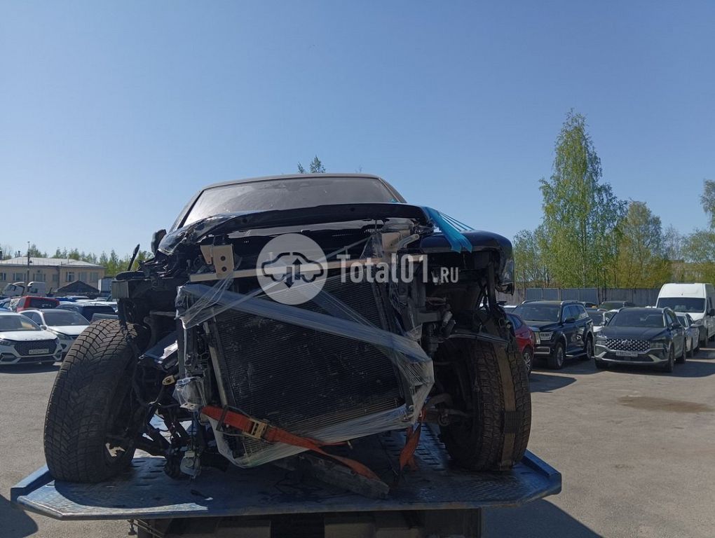 Фото Rolls-Royce Cullinan 8