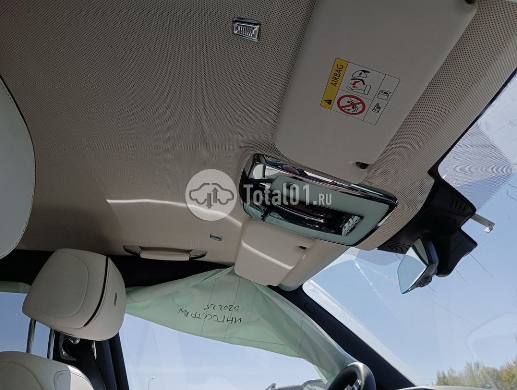 Фото Rolls-Royce Cullinan 80