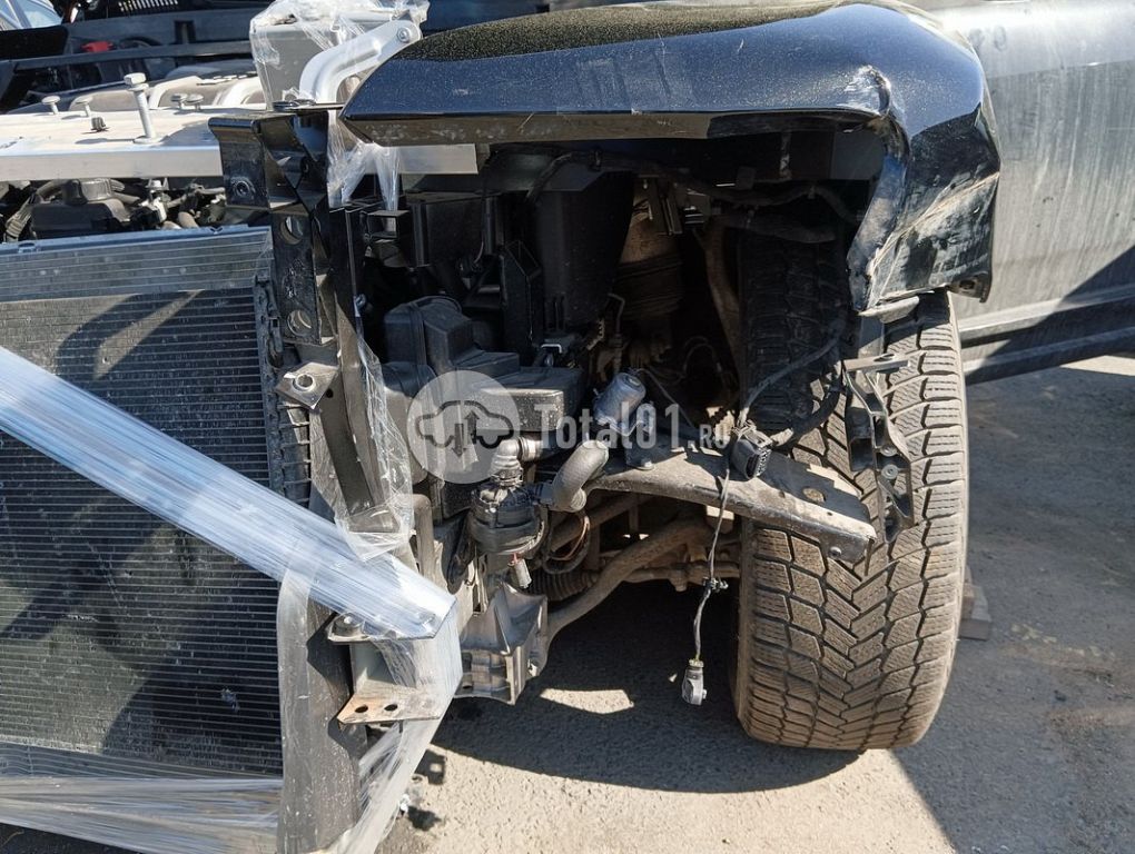 Фото Rolls-Royce Cullinan 270