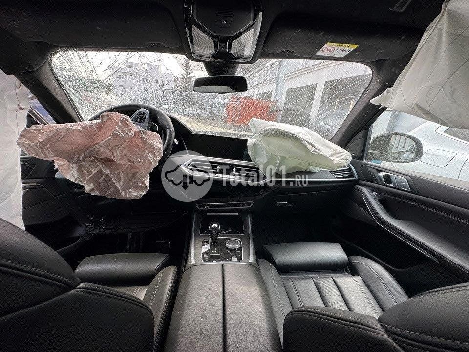 Фото BMW X7 8