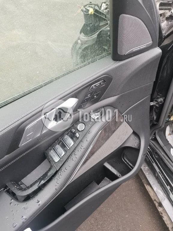 Фото BMW X7 466
