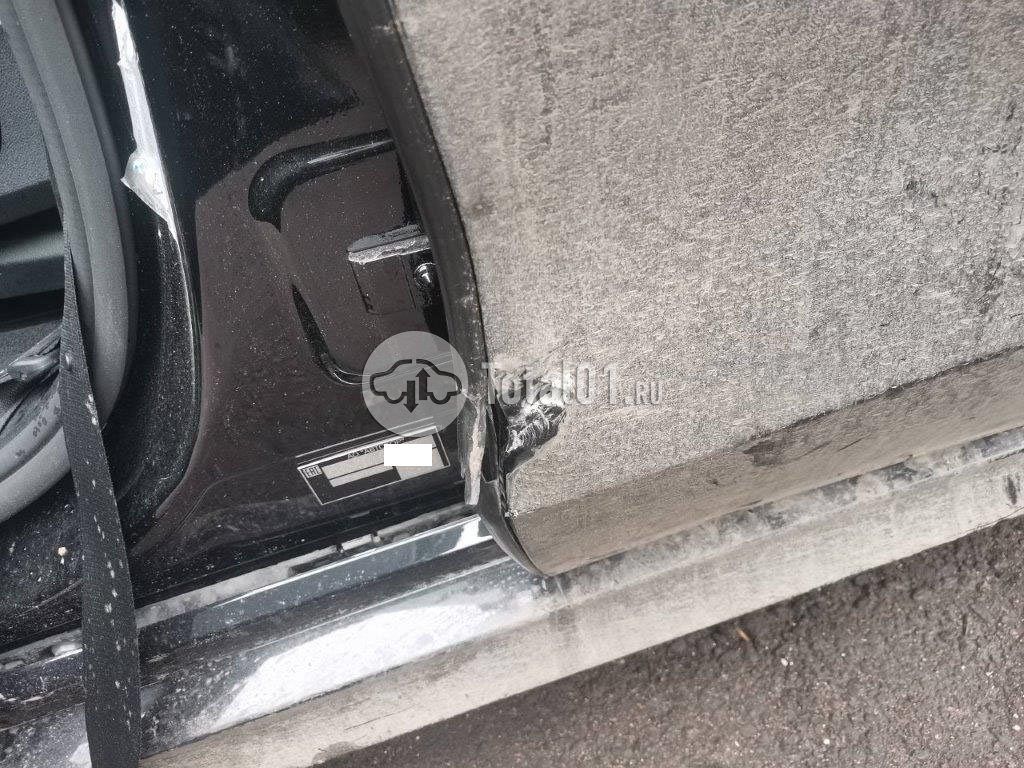 Фото BMW X7 518