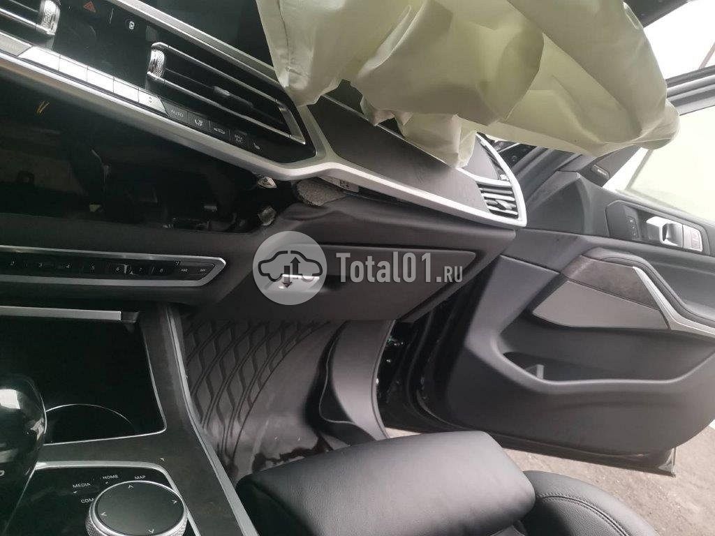 Фото BMW X7 534
