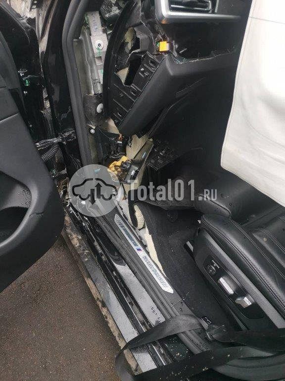 Фото BMW X7 540