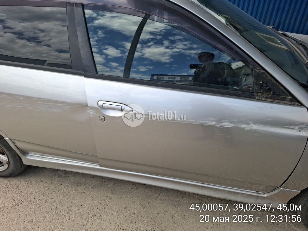 Фото Nissan Wingroad 44