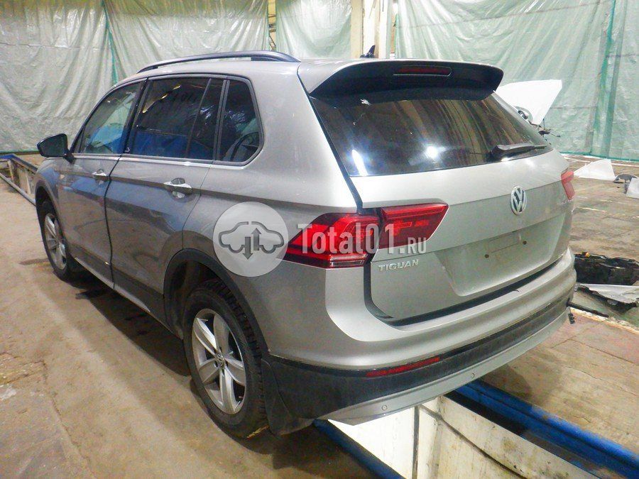 Фото Volkswagen Tiguan 16