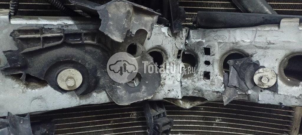 Фото Ford Kuga 128