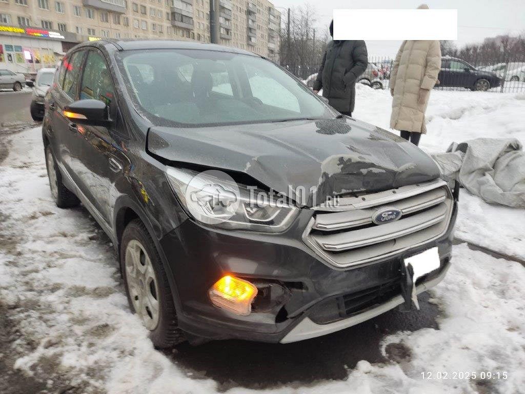 Фото Ford Kuga 194
