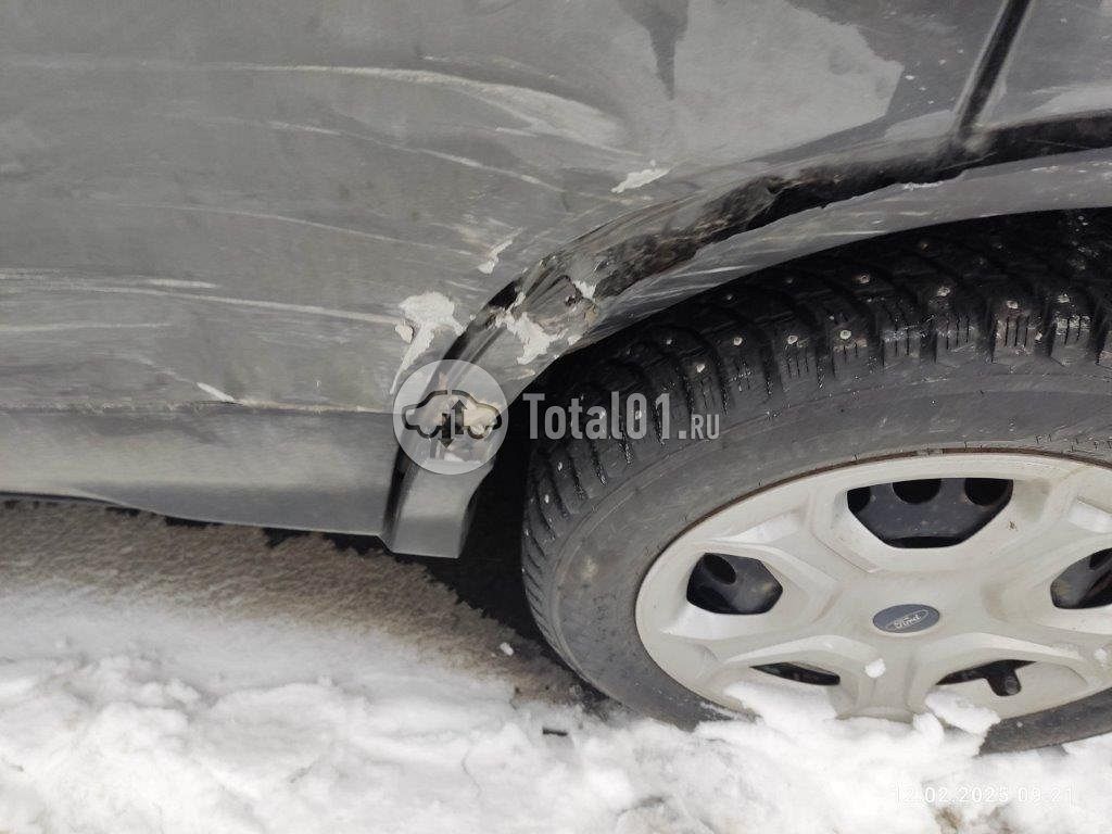 Фото Ford Kuga 330
