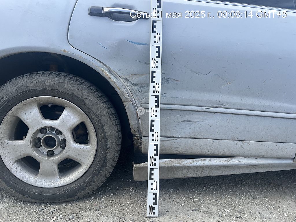 Фото Mitsubishi Diamante 18