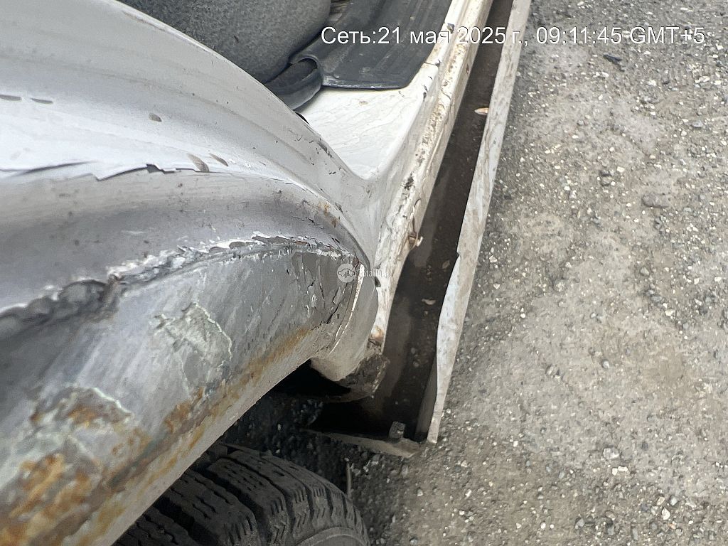 Фото Mitsubishi Diamante 122