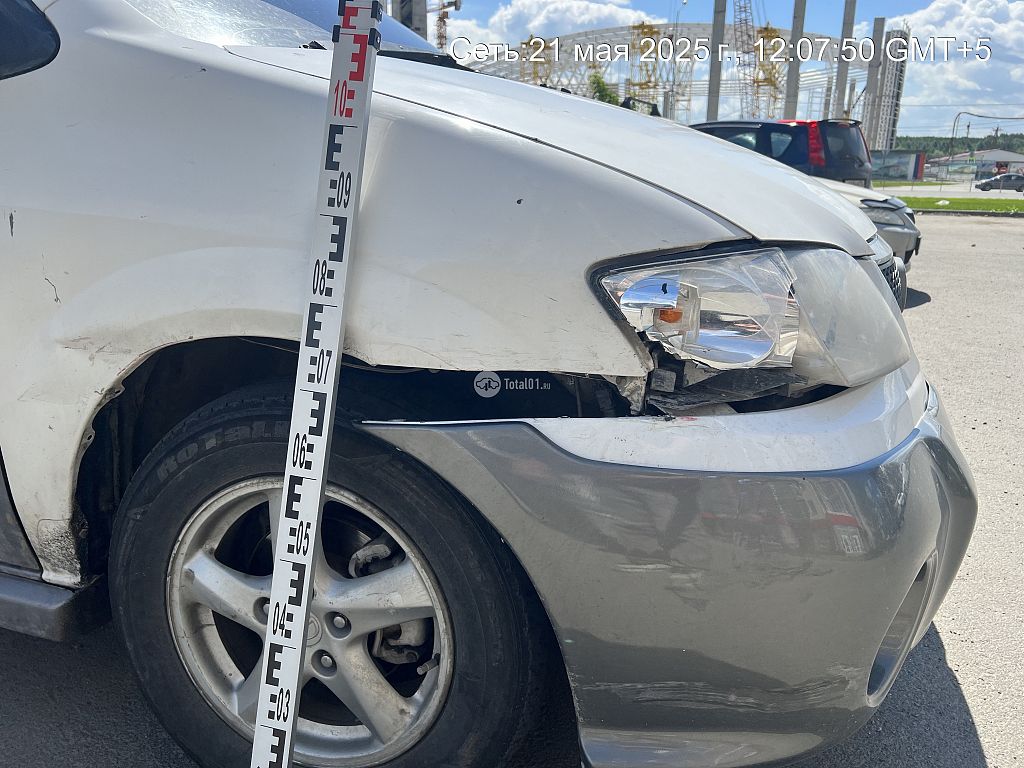 Фото Mazda MPV 10