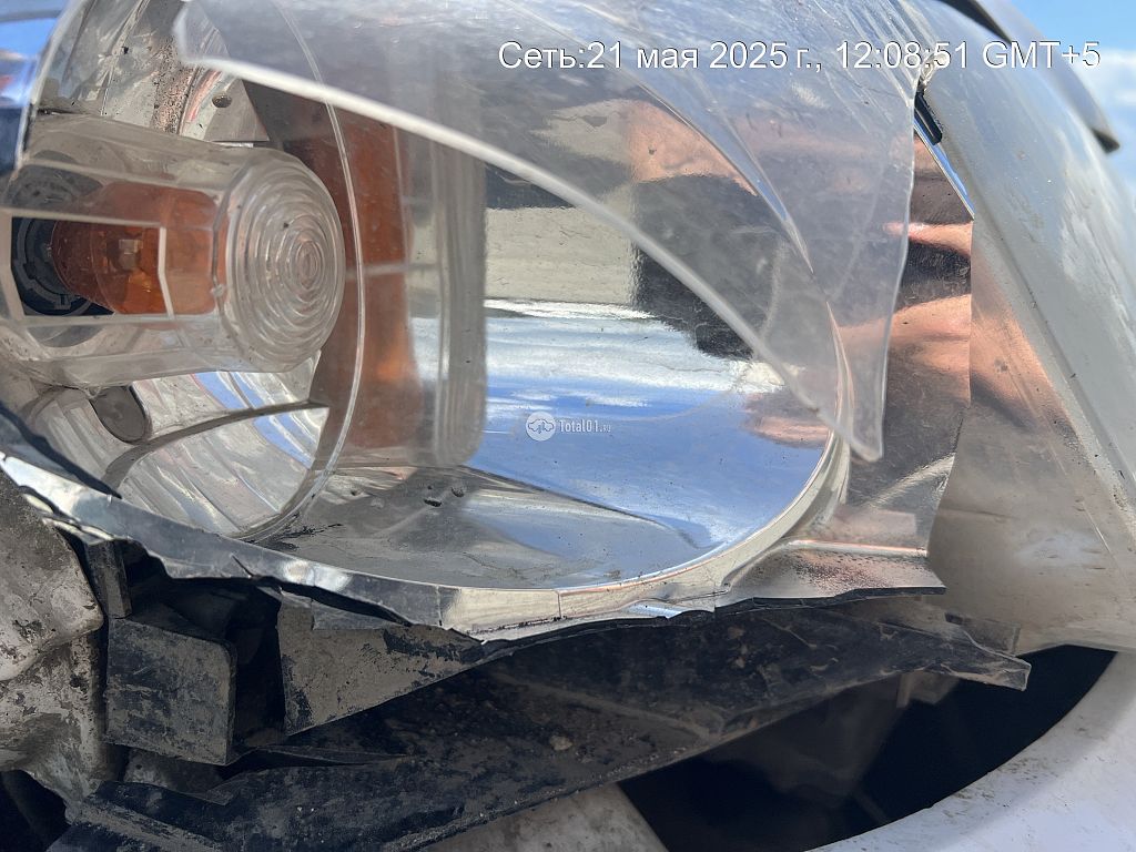 Фото Mazda MPV 58
