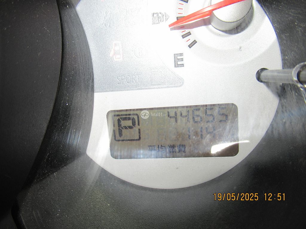 Фото Nissan Tiida 70