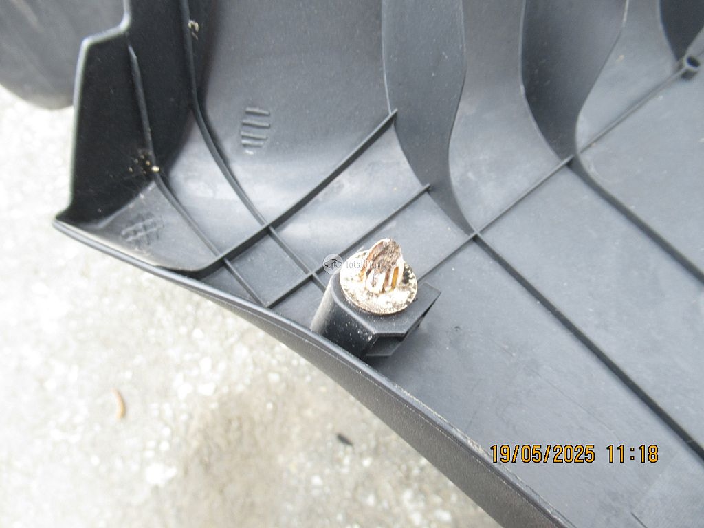 Фото Daihatsu Sonica 76