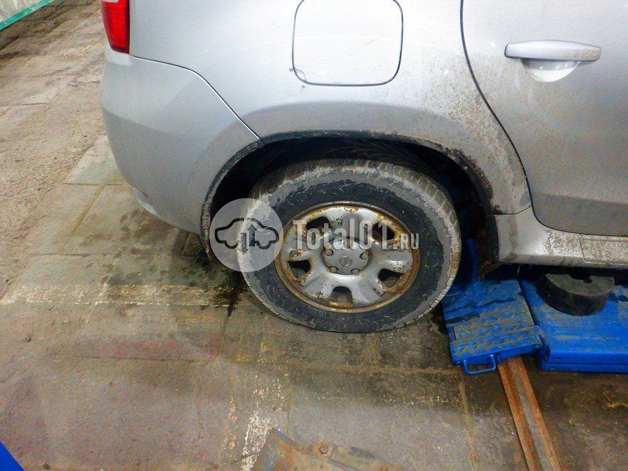 Фото Nissan Terrano 24