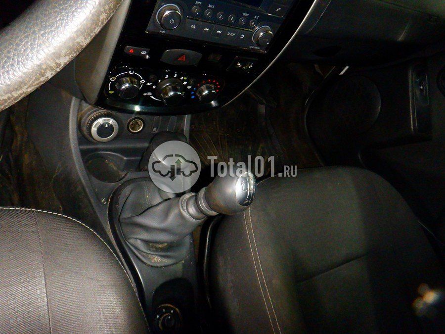 Фото Nissan Terrano 56