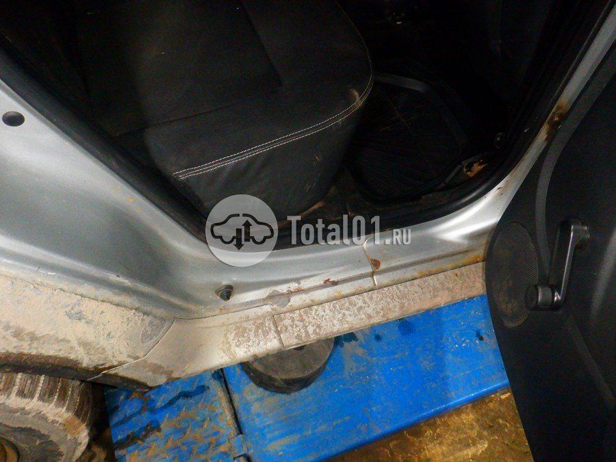 Фото Nissan Terrano 100