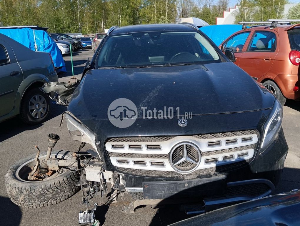 Фото Mercedes-Benz GLA-класс 4