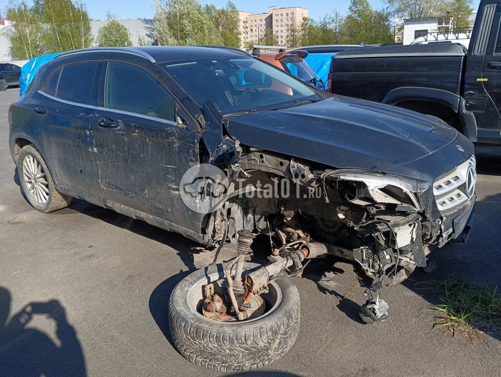 Фото Mercedes-Benz GLA-класс 46