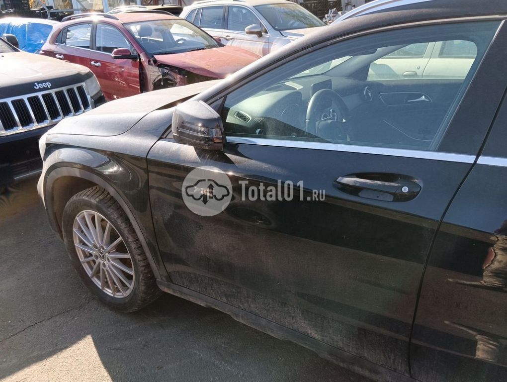Фото Mercedes-Benz GLA-класс 54