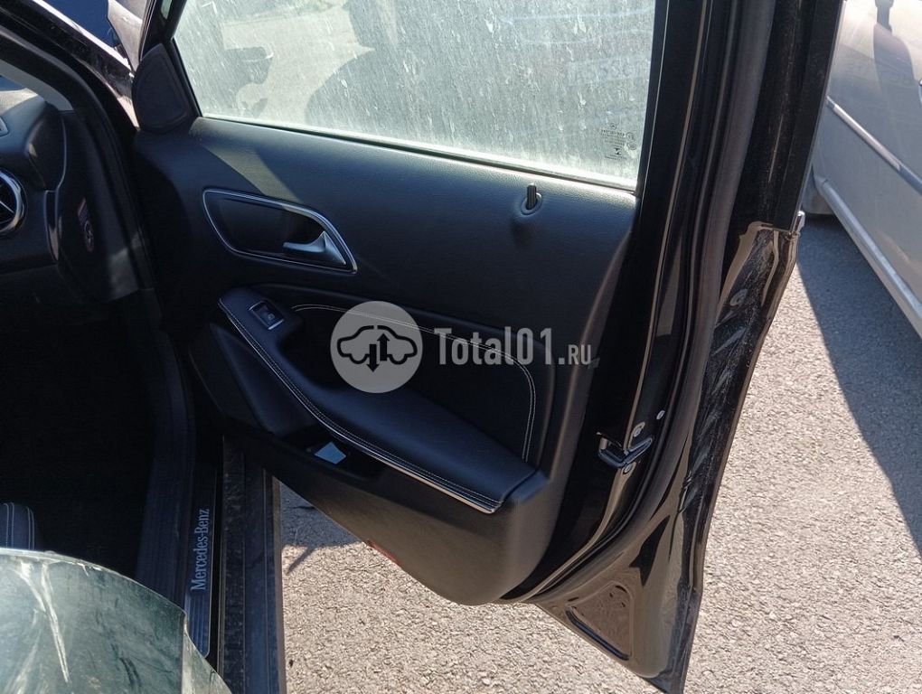 Фото Mercedes-Benz GLA-класс 132