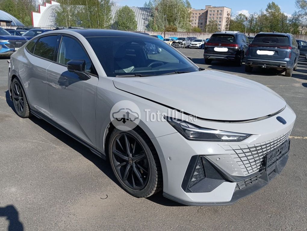 Фото Changan UNI-V 26