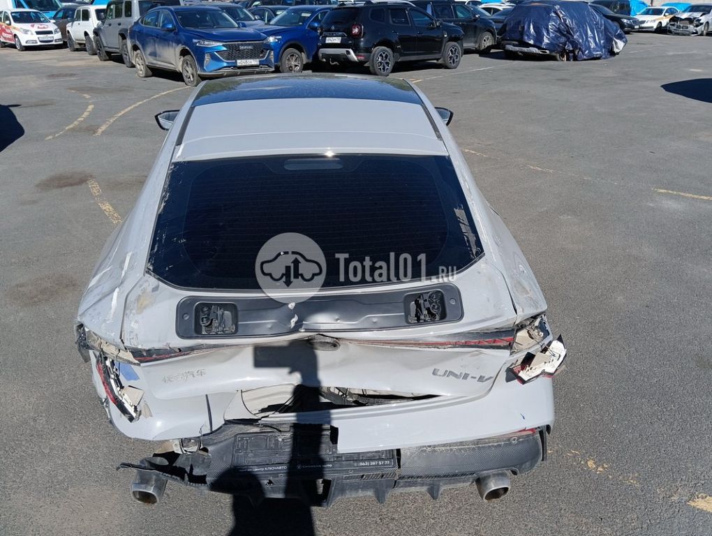 Фото Changan UNI-V 30