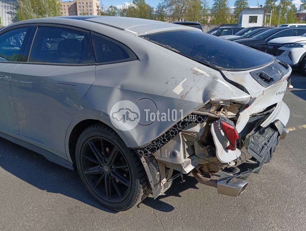 Фото Changan UNI-V 40