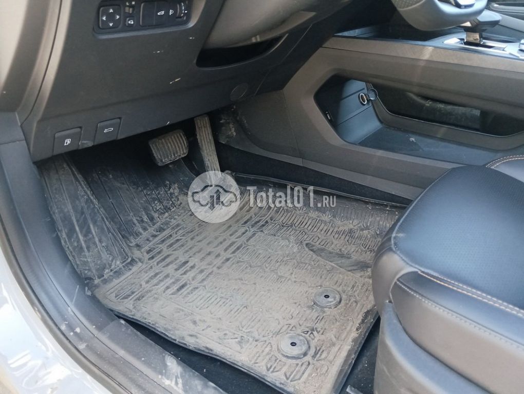 Фото Changan UNI-V 74
