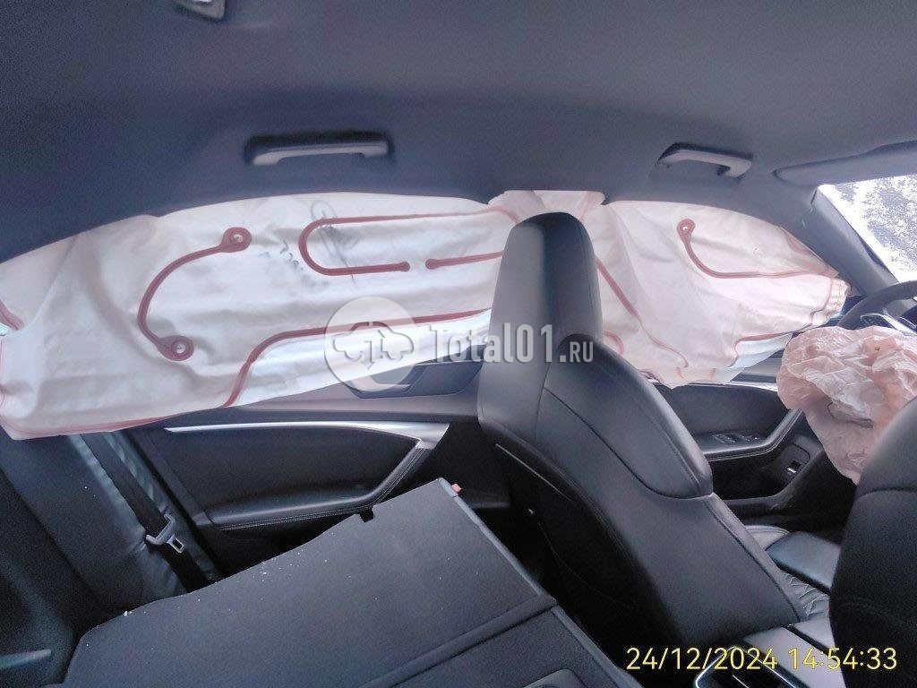 Фото Audi A6 48