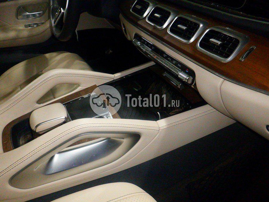 Фото Mercedes-Benz GLE-класс 30