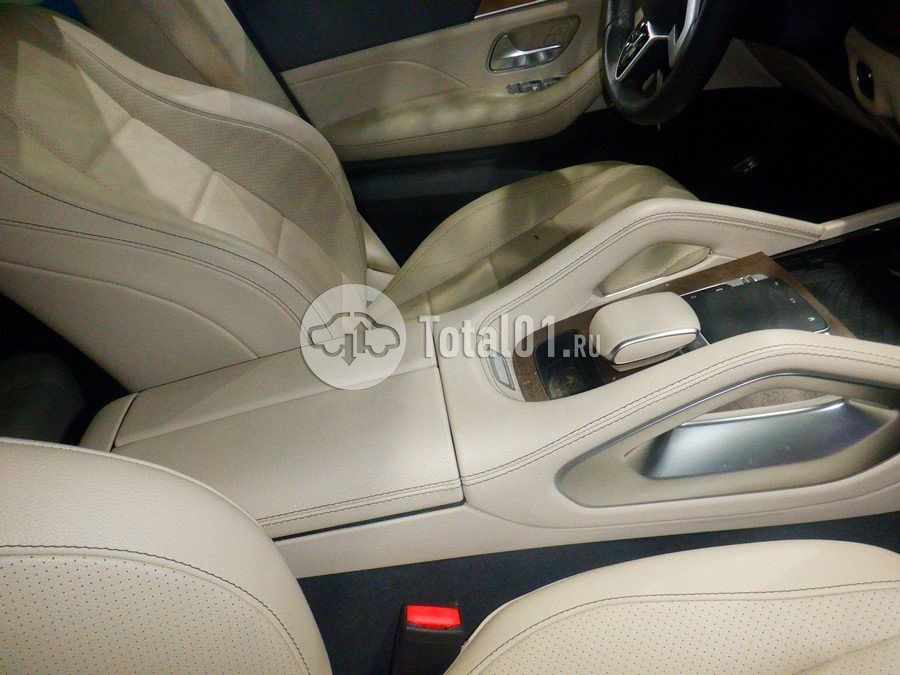 Фото Mercedes-Benz GLE-класс 32