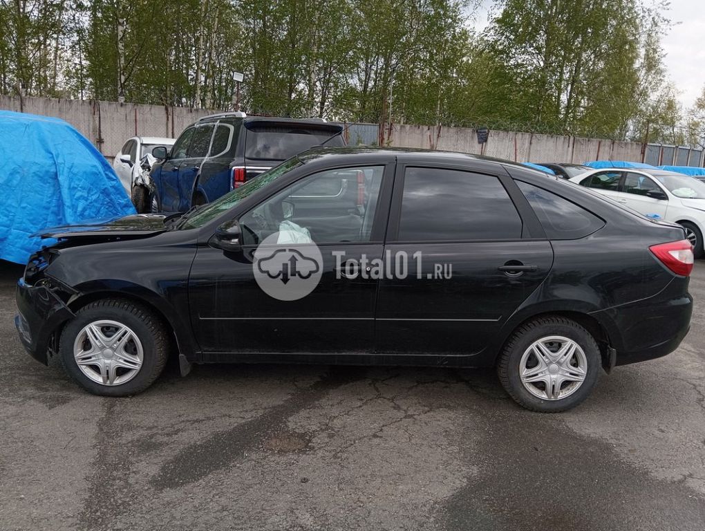 Фото ВАЗ (LADA) Granta 136