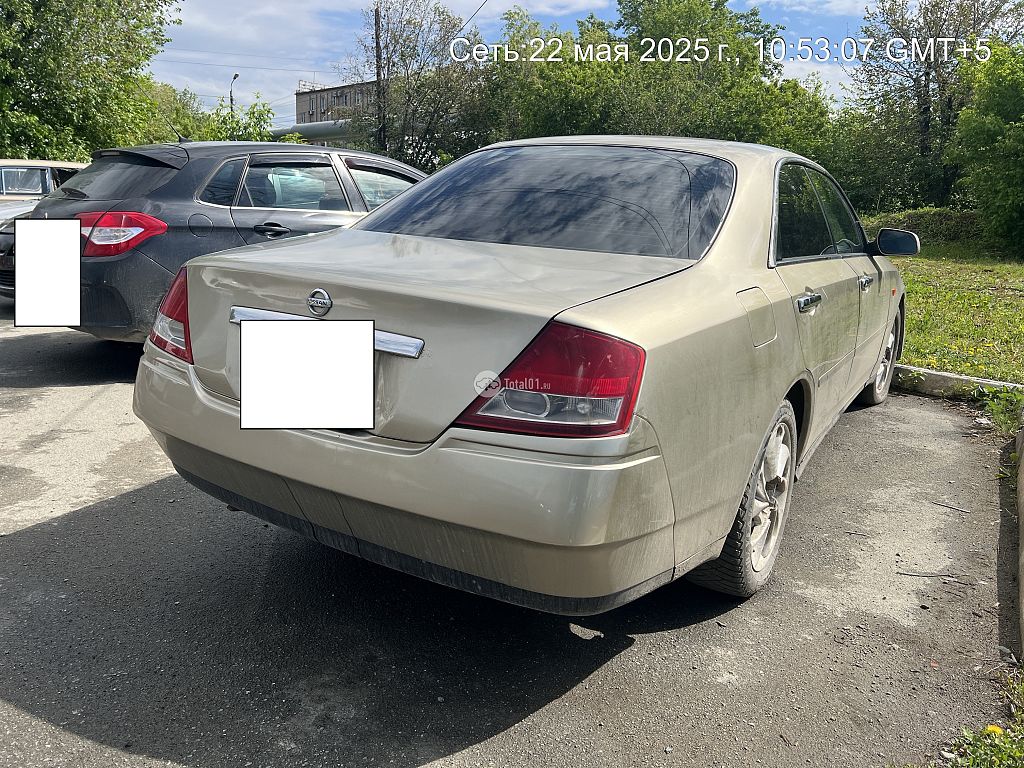 Фото Nissan Cedric 8