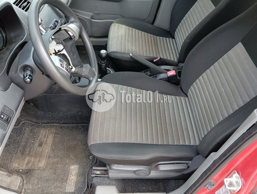 Фото Suzuki SX4 72