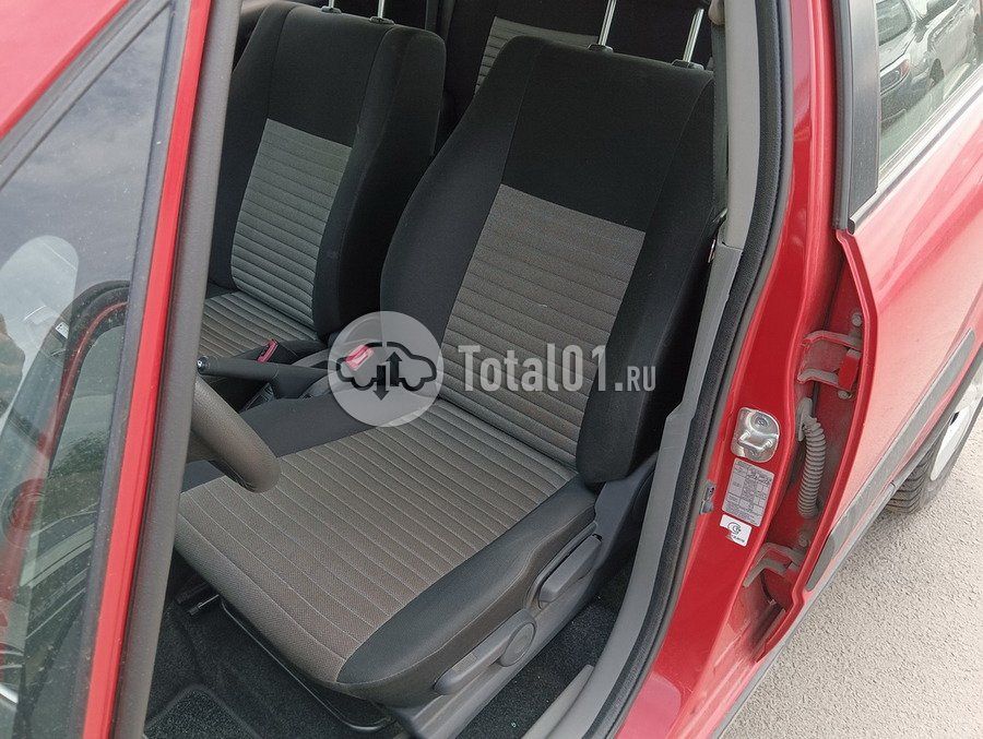 Фото Suzuki SX4 80