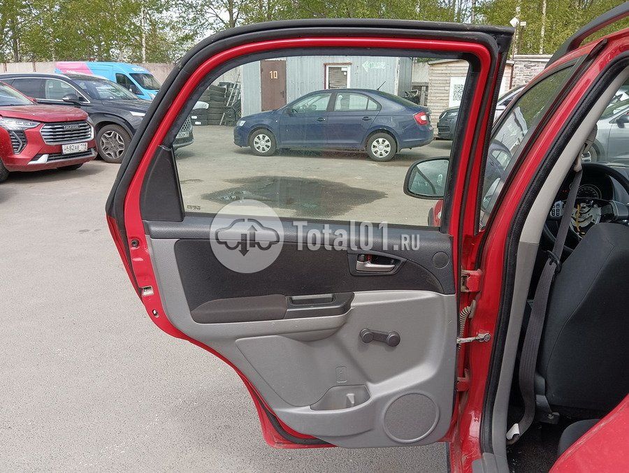 Фото Suzuki SX4 82