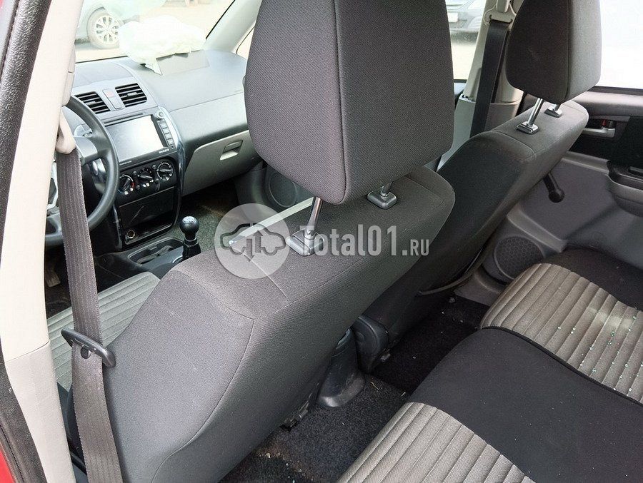 Фото Suzuki SX4 86